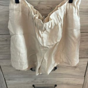 NWT Paperbag waist Express shorts